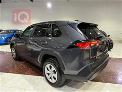 تۆیۆتا ڕاڤ 4